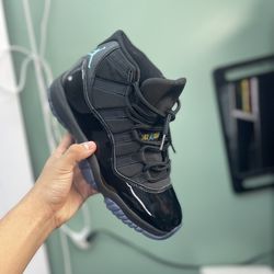 Jordan 11 Gamma Size 9