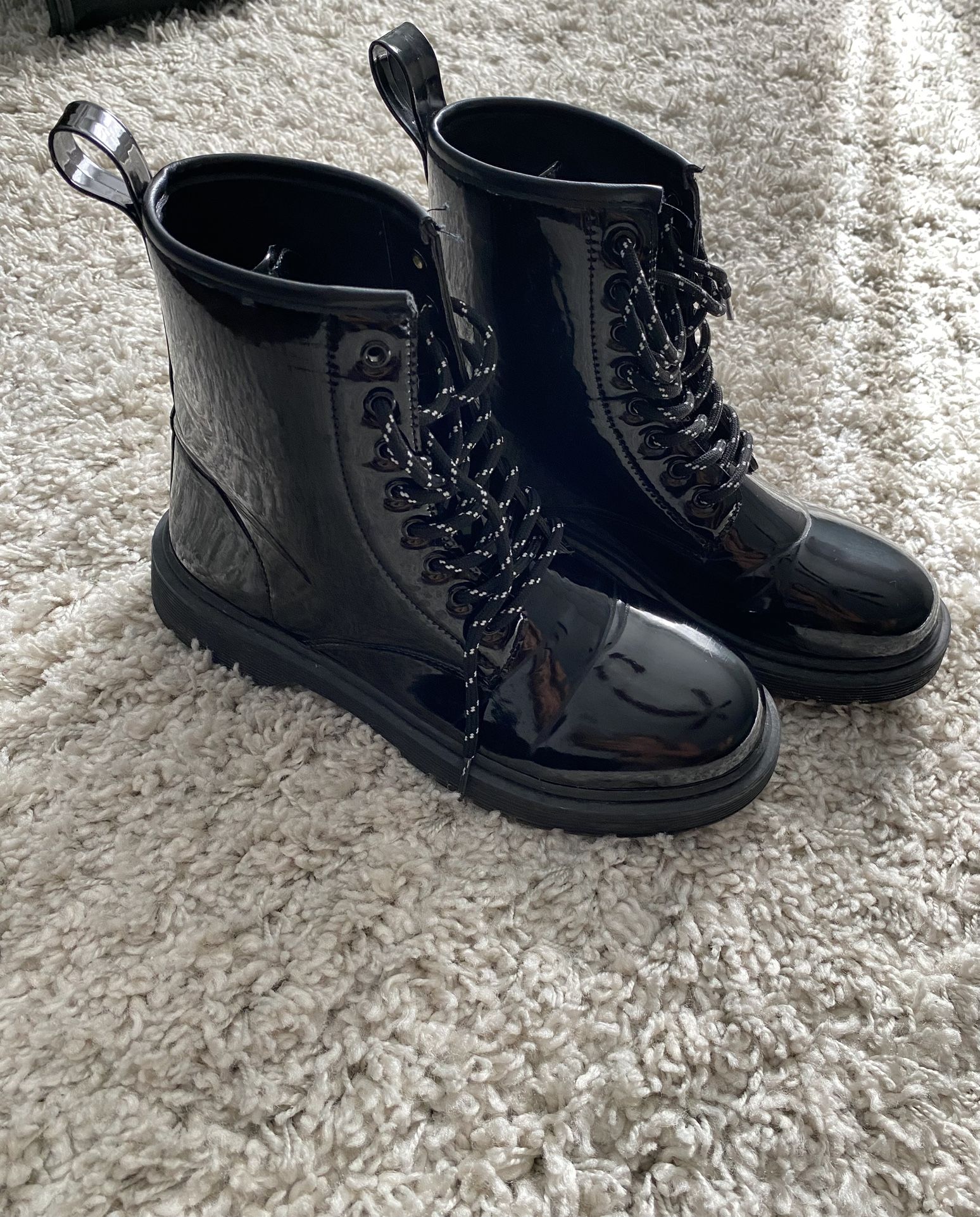 Glossy Boots