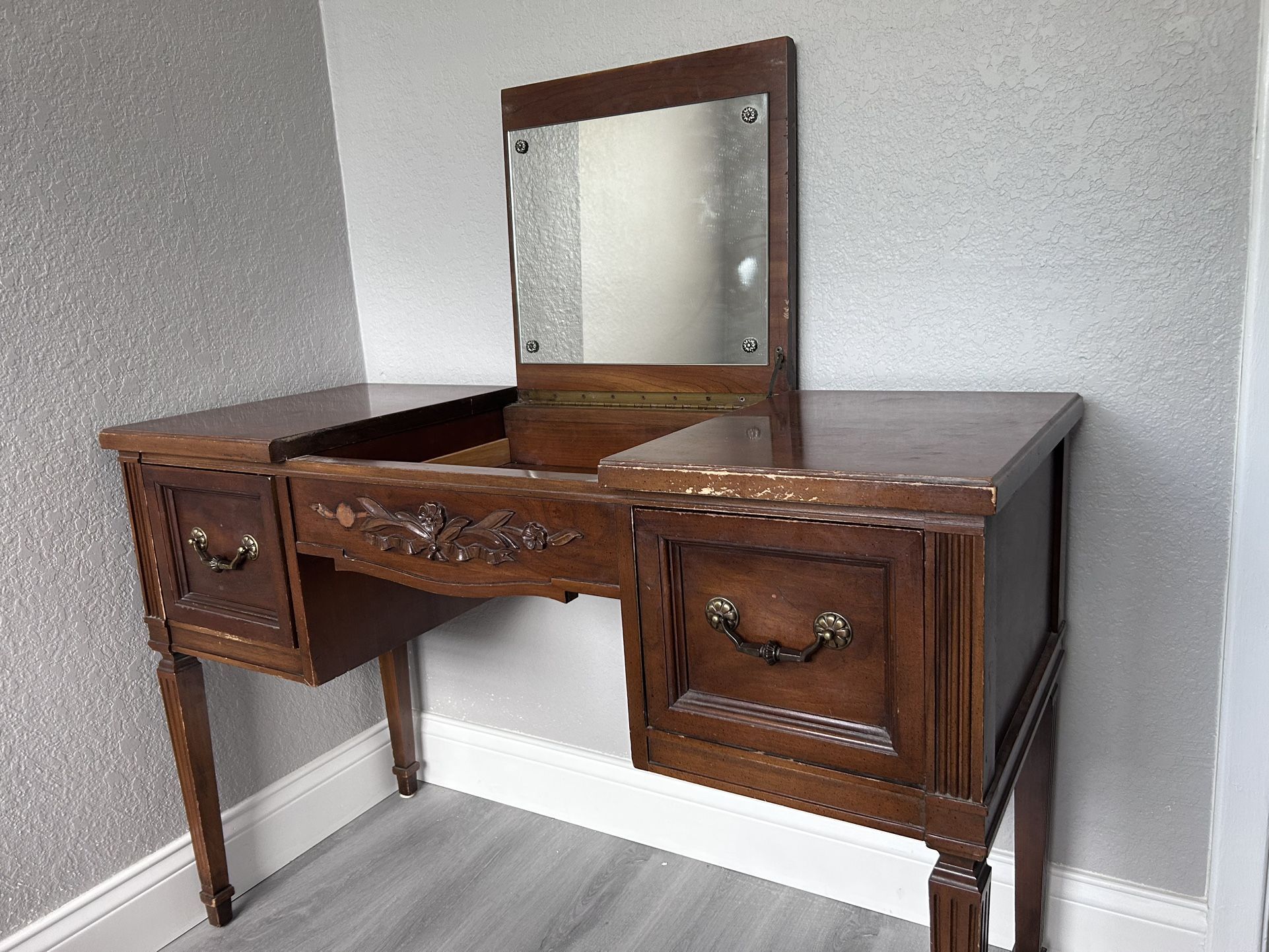 Vintage Real Wood Vanity