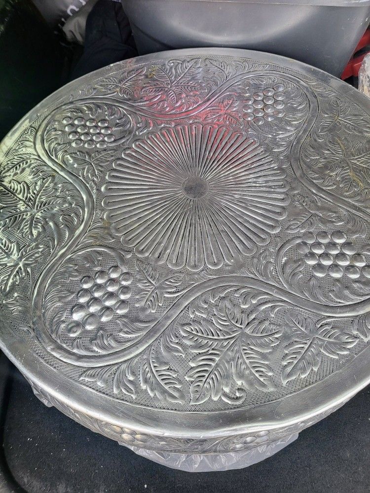 Embossed Cake Stands 