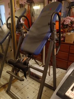 Inversion table