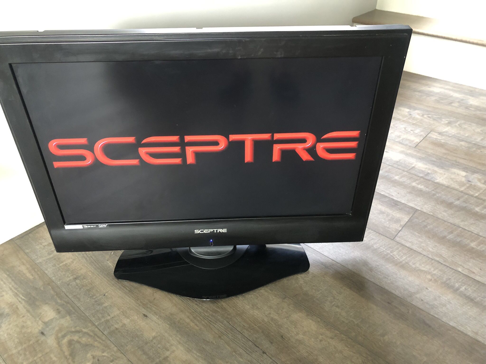 SCEPTRE TV 📺 32”INCH