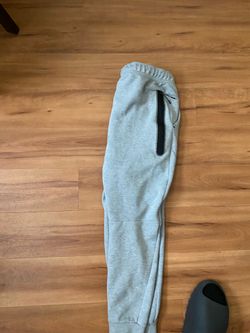 Nike tech joggers