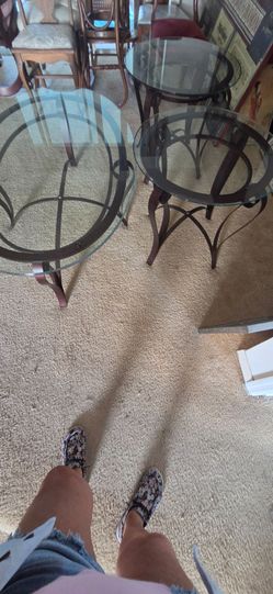 Ashley Tarrin tables