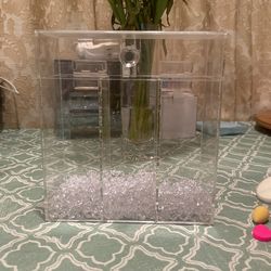 Impressions Vanity Brush Holder 