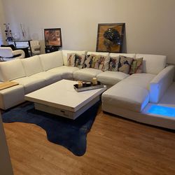 Sectional W/Built In Led Side Table 4 Pieces White With 4 Part Moving Coffee Table