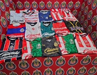 Chivas de Guadalajara Soccer Jersey Collection
Colección playeras de fútbol Chivas de GDL