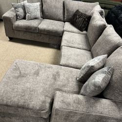 Free Delivery Stylish Sectional!