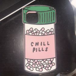 IPhone 13+,14+,15+ Chill Pills Case