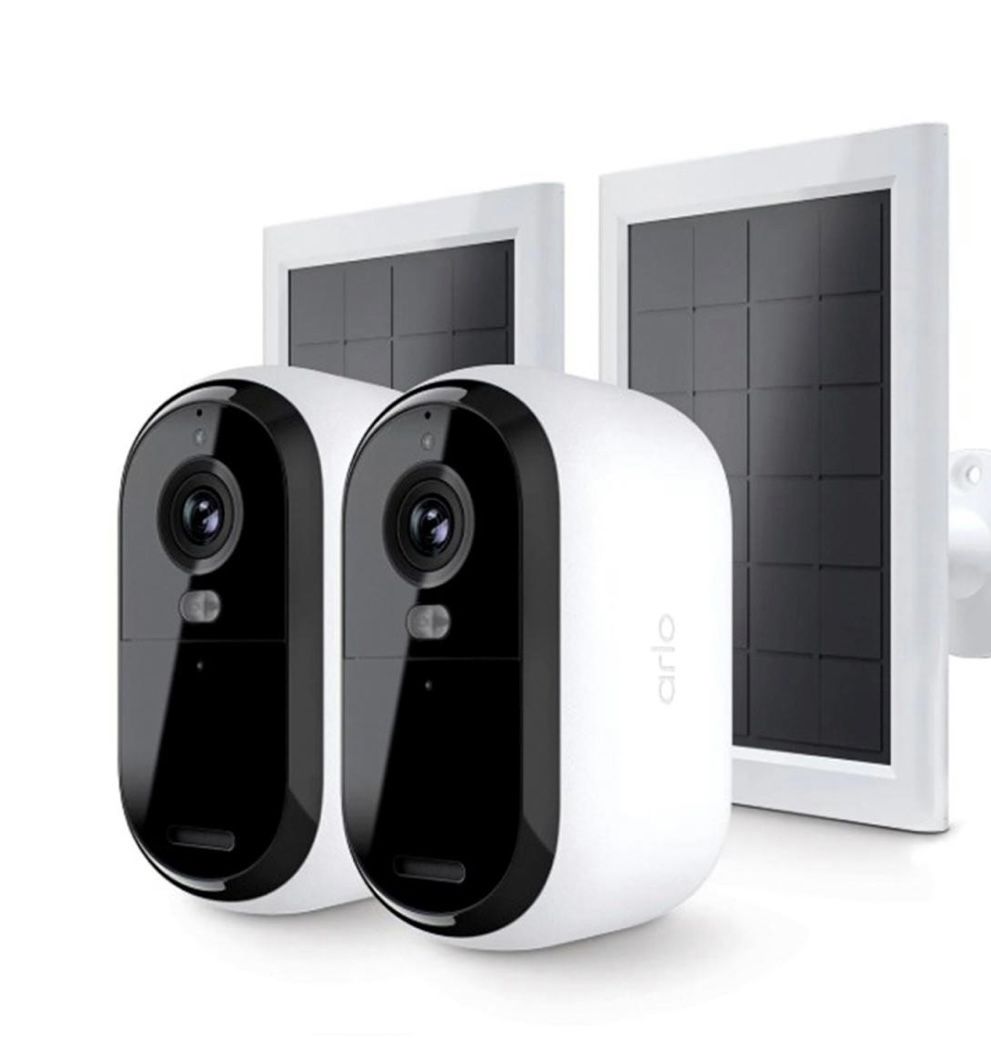 Arlo Essential 2K Outdoor Camera 2-Pack with 2 Solar Panels