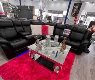 Beautiful Black Sectional!!!
