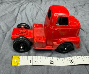 Vintage Tootsie Toy Chicago #24 Bobtail Semi Truck Cab Red Diecast Metal