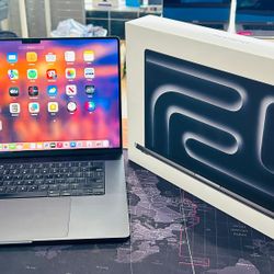 Apple MacBook Pro 16” (M3 PRO) 12-CORE 36GB RAM 500GB IN BOX LIKE NEW!!