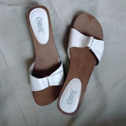 CARLOS SANTANA WOMANS SANDLES