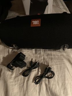 JBL xtreme 2 (Bluetooth speaker)