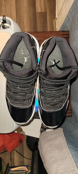 Jordan air 11 Retro size 9 men