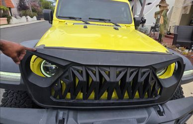 Jeep Wrangler Grill