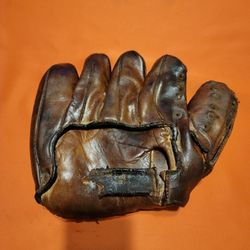 Vintage 1930s- 1940s Nokona Baseball Glove Genuine Leather Goods # Made in USA