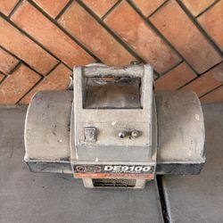 Dunn Edwards DE9100 Paint Sprayer