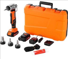 VEVOR 20V Max Cordless Tube Expander for 1/2", 3/4", 1" PEX-A Pipes
Complete Tool Kit with 2pcs 2Ah Battery & Carrying Case, Brushless DC Motor, Built