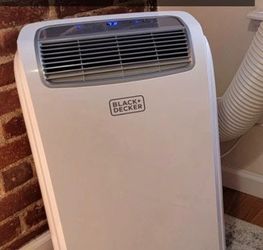Air Conditioner, 14,000 BTU for Rooms Up To 700 Sq. Ft., Portable AC with Follow Me Remote Control & Window Kit, BPT10WTB, White