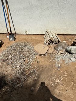 Free rocks , gravel