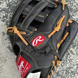 Rawlings 12.5” Leather Baseball/Softball Glove