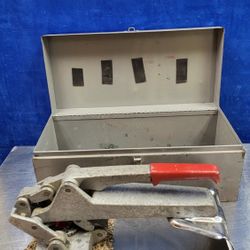 Roberts Carpet Stretcher 10-107