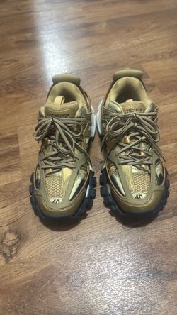 Balenciaga Tracks