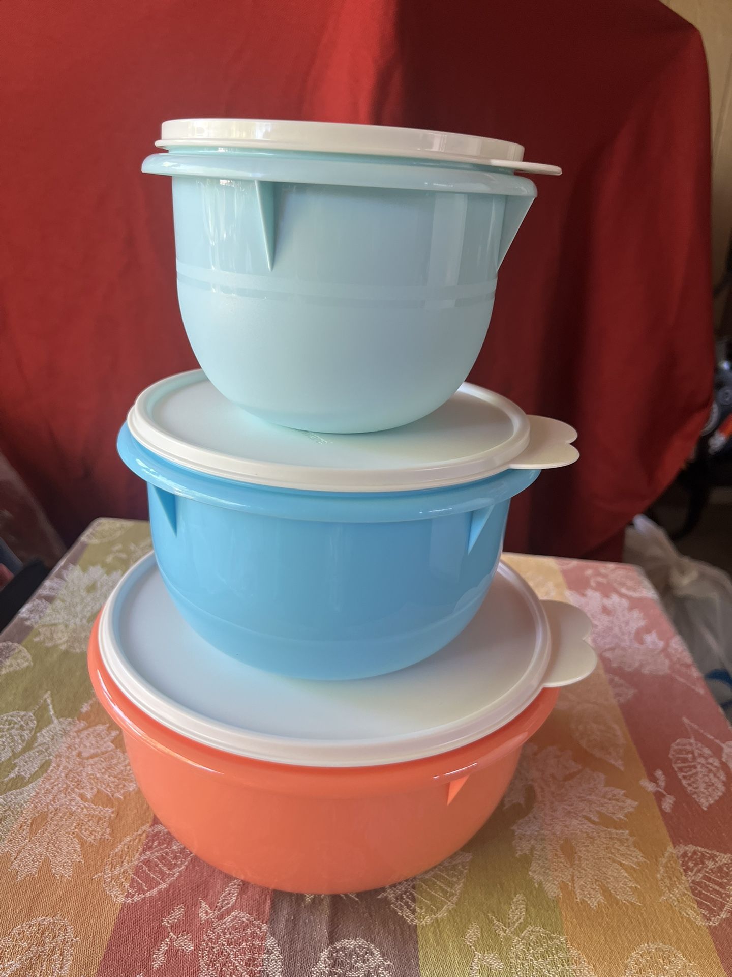 Tupperware 