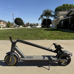 Electric scooter