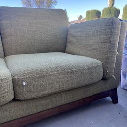 Ceni Loveseat- Hemlock Green