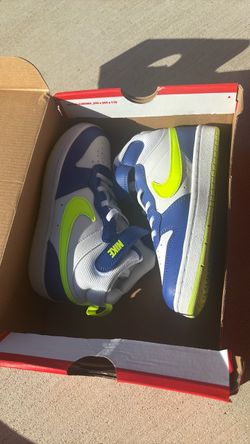 Nike Little Kids Court Borough Mid 2 Size 1.5y