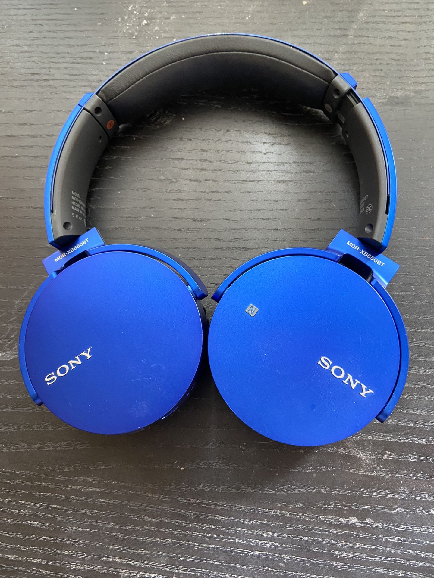 Sony wireless headphones