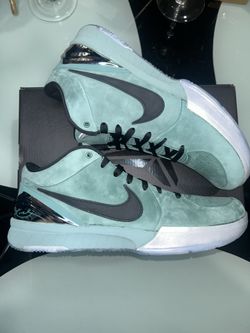 Kobe’s IV Protro Girl Dad