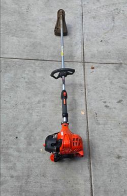 Echo 21.2 cc gas 2-stroke Straight Shaft String Trimmer
