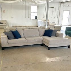 Sectional Couch 