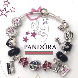 Authentic PANDORA Bracelet with All 925 sterling silver charms ‘Desigńer Divã’ 