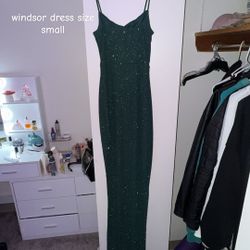 windsor prom dress
