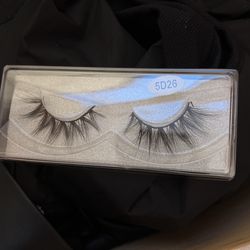 Eyelashes