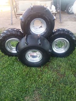Nanco 21 x12 . 00 paddles and ohtsu At 22 by7 -10 fronts