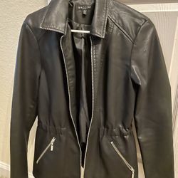 Leather Jacket For Woman. Size:M