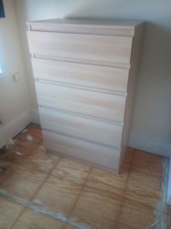 IKEA 5 drawer dresser