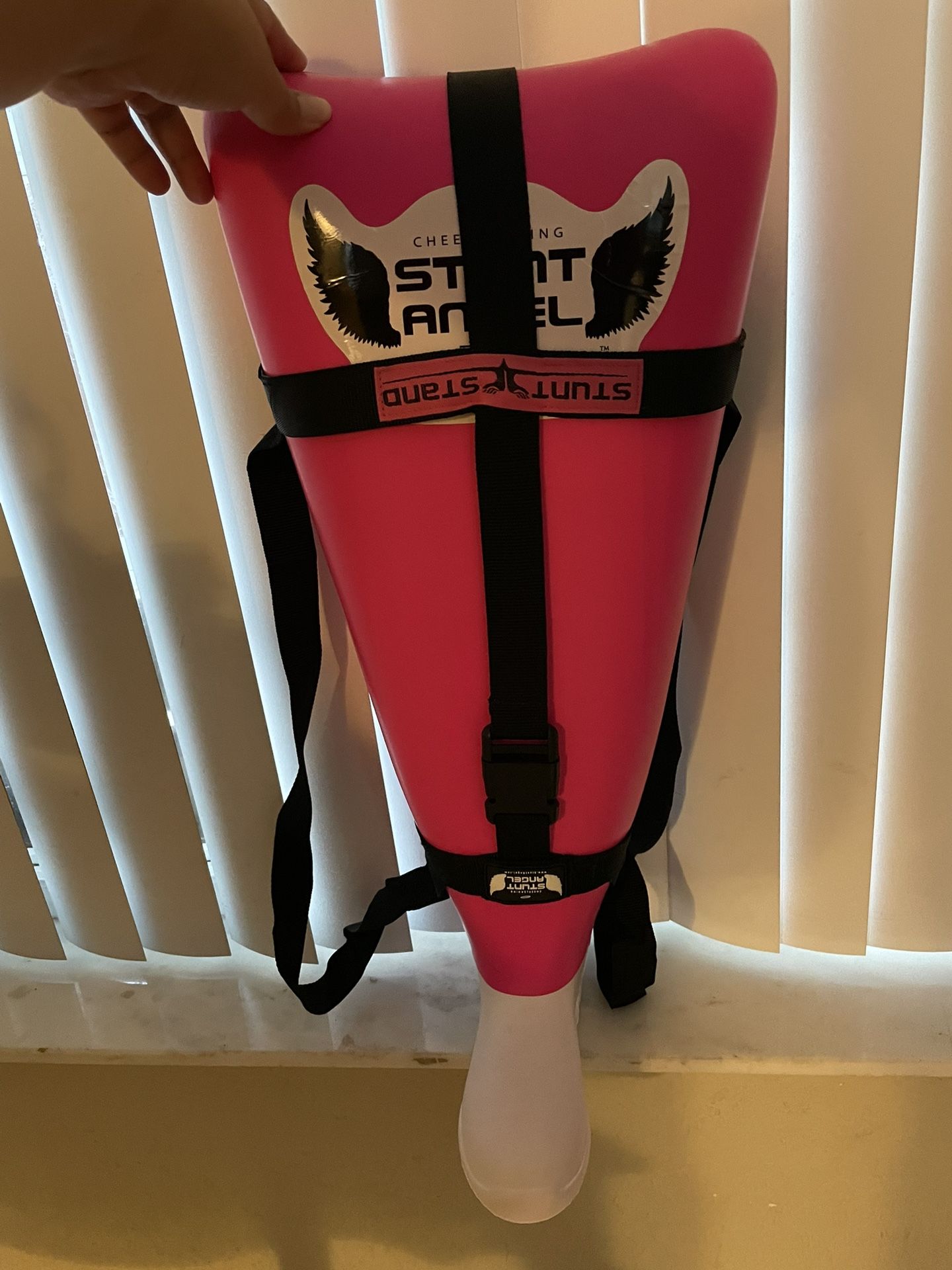 Stunt Stand Stunt Angel With Carrying Straps