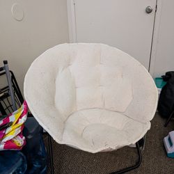 Children's Soft White Saucer Chair 