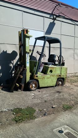 Clark c500-50 forklift