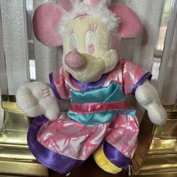 Rare 2005 Disney Store Pink Minnie in kimono and rabbit ears