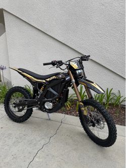 Surron Ultra Bee (New!)