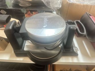Waffle maker