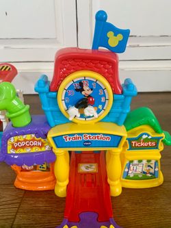 VTech Mickey Mouse Train Station Track